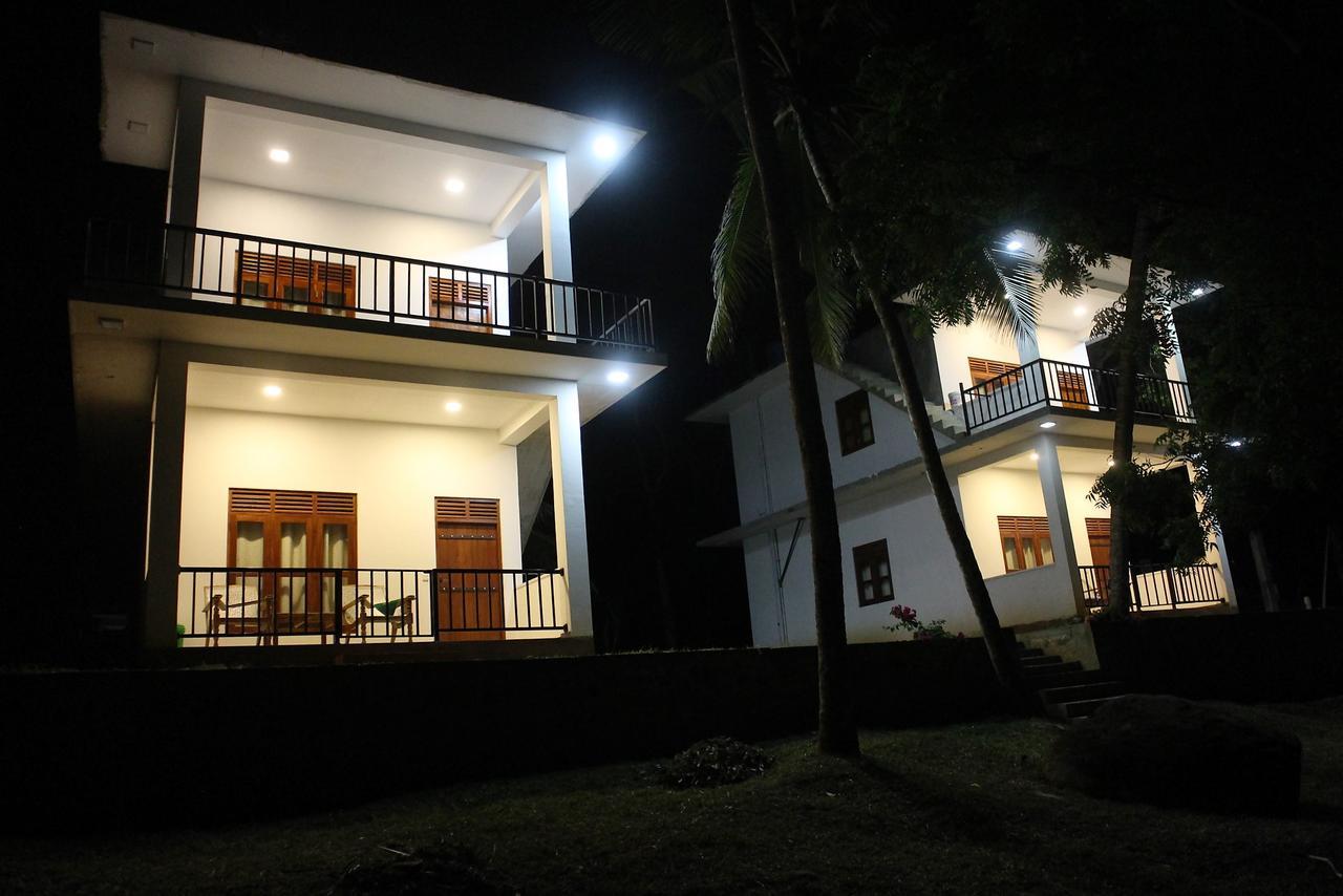 Star Beach Hotel Tangalle Exterior foto